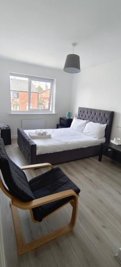 Free Car Park And Walk To Coop, Etihad, Piccadilly Hotell Manchester Eksteriør bilde